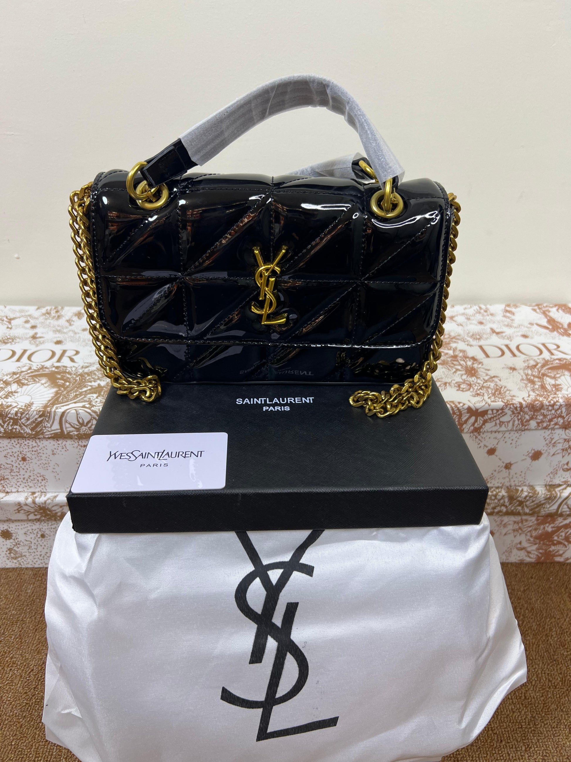 Saint Laurent YSL Small Chain Bag Shiny Black