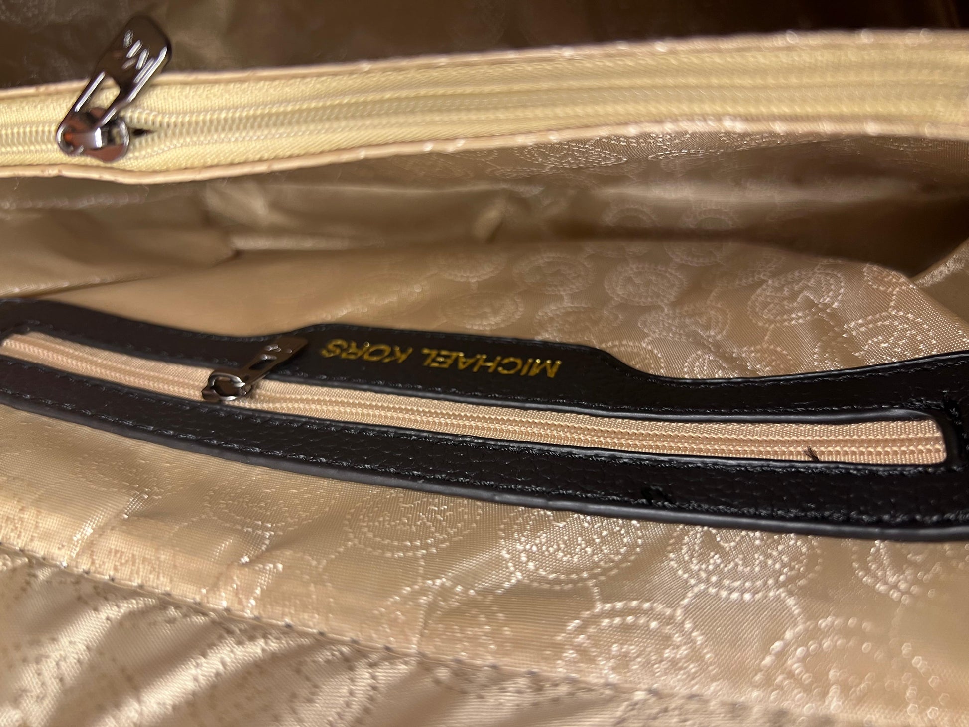 Michael Korse Shoulder & Crossbody Bag Medium Size