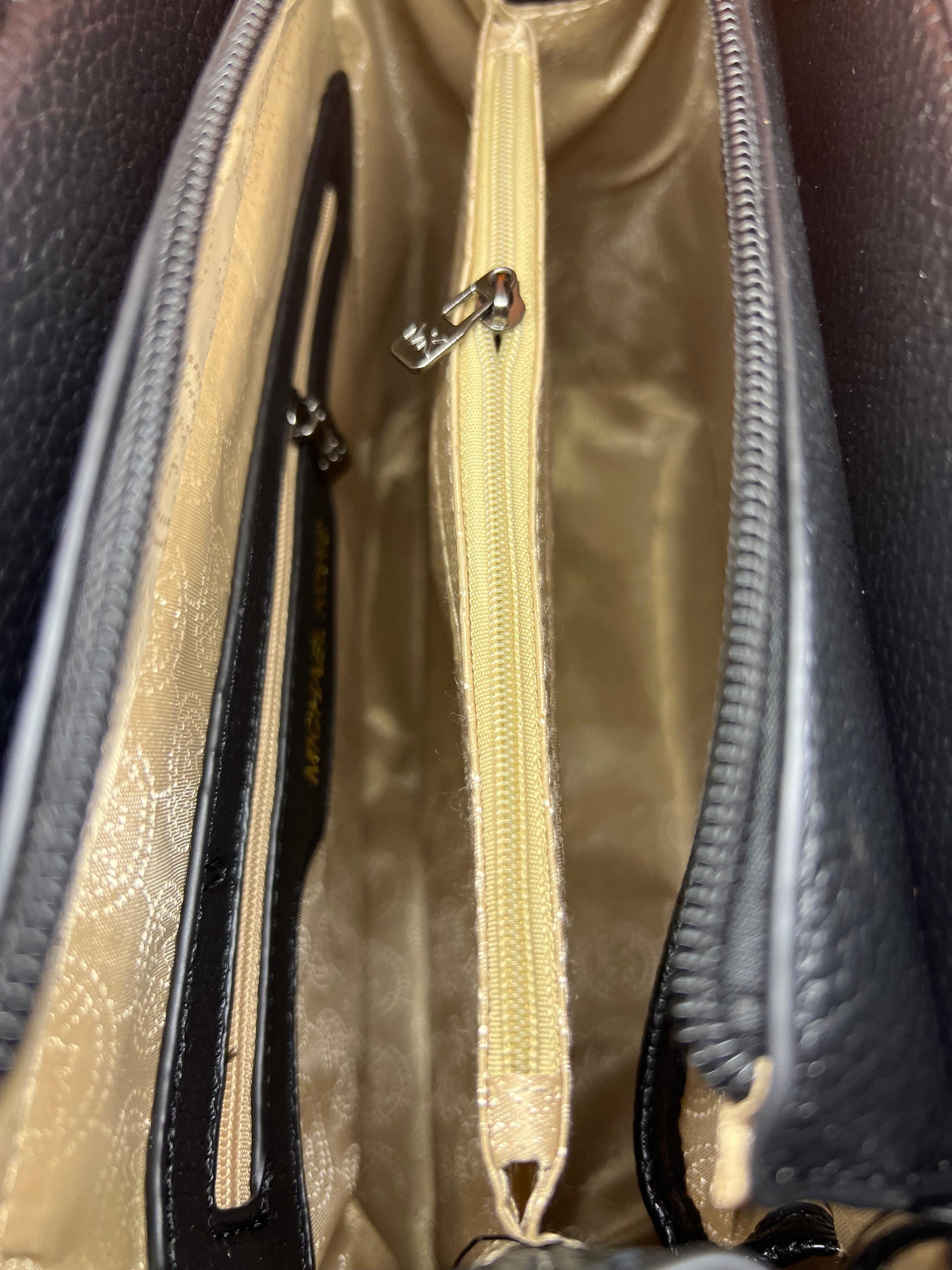 Michael Korse Shoulder & Crossbody Bag Medium Size