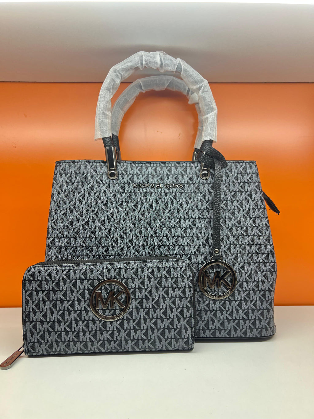 Michael Korse Shoulder & Crossbody Bag Medium Size