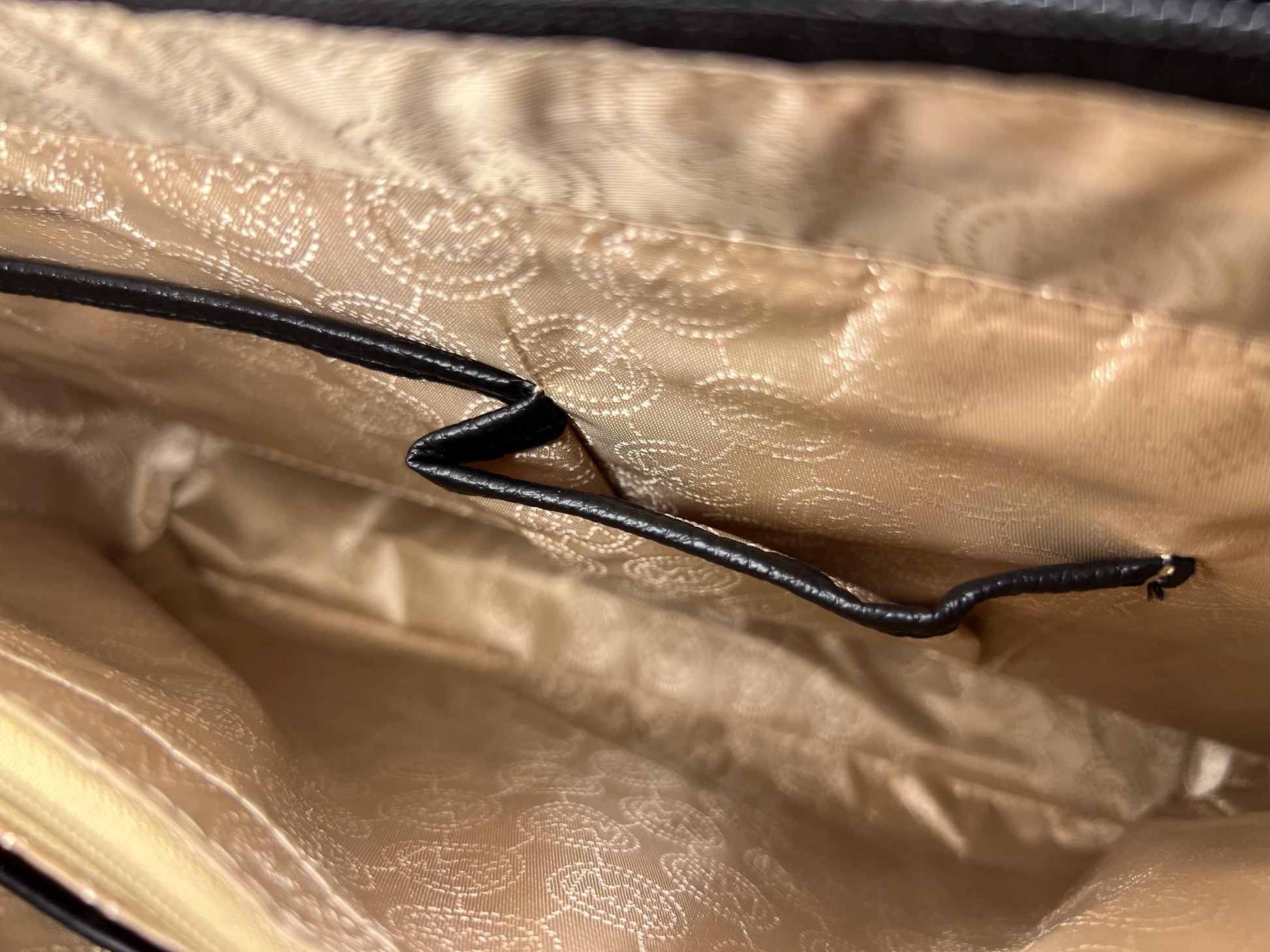 Michael Korse Shoulder & Crossbody Bag Medium Size